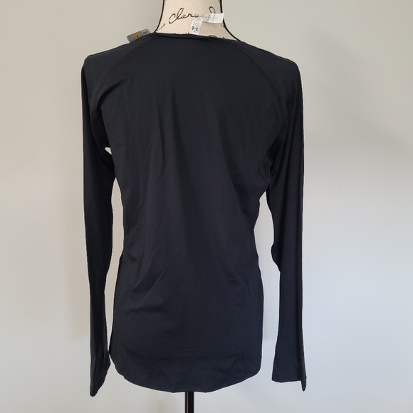 Under Armor black fitted long sleeve shirt in L - Picture 3 of 6